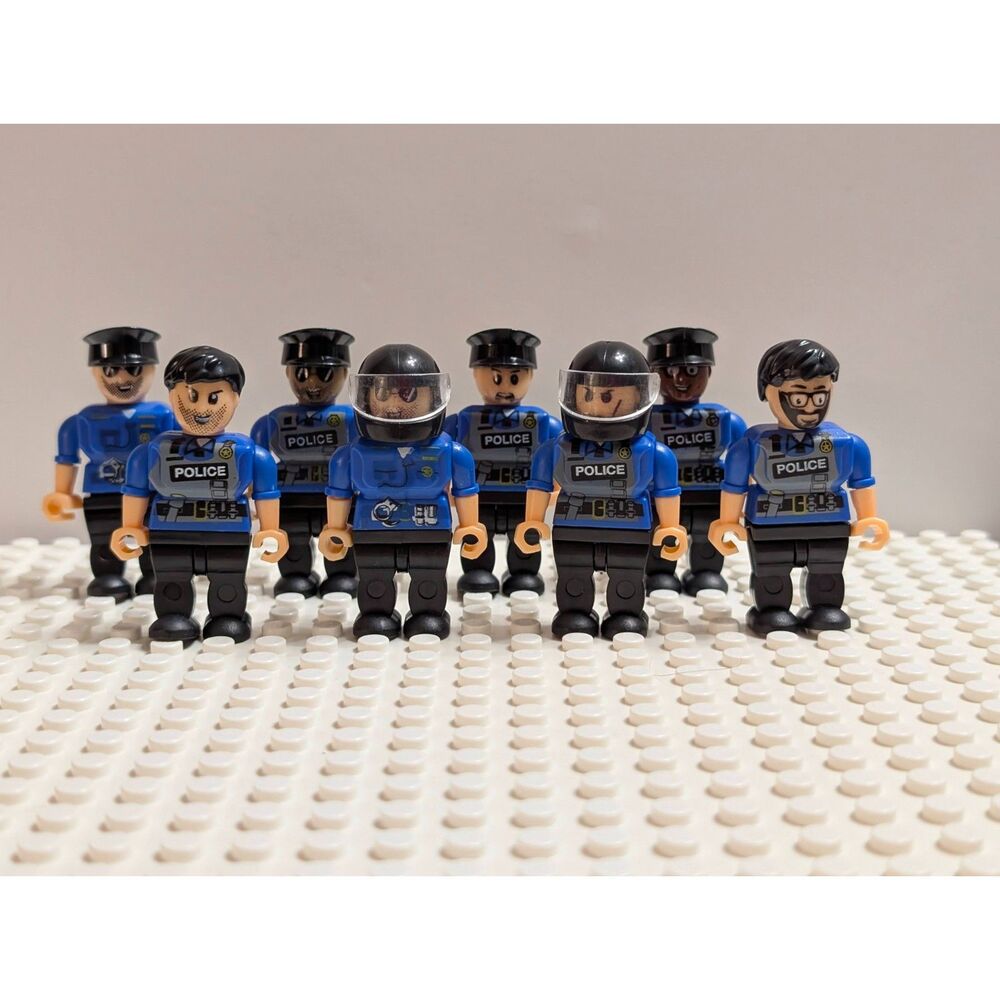 Make-It Blocks (Dollar Tree) Police Officer Minifigures Lot